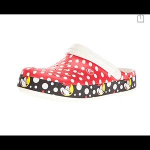 Disney Minnie Crocs